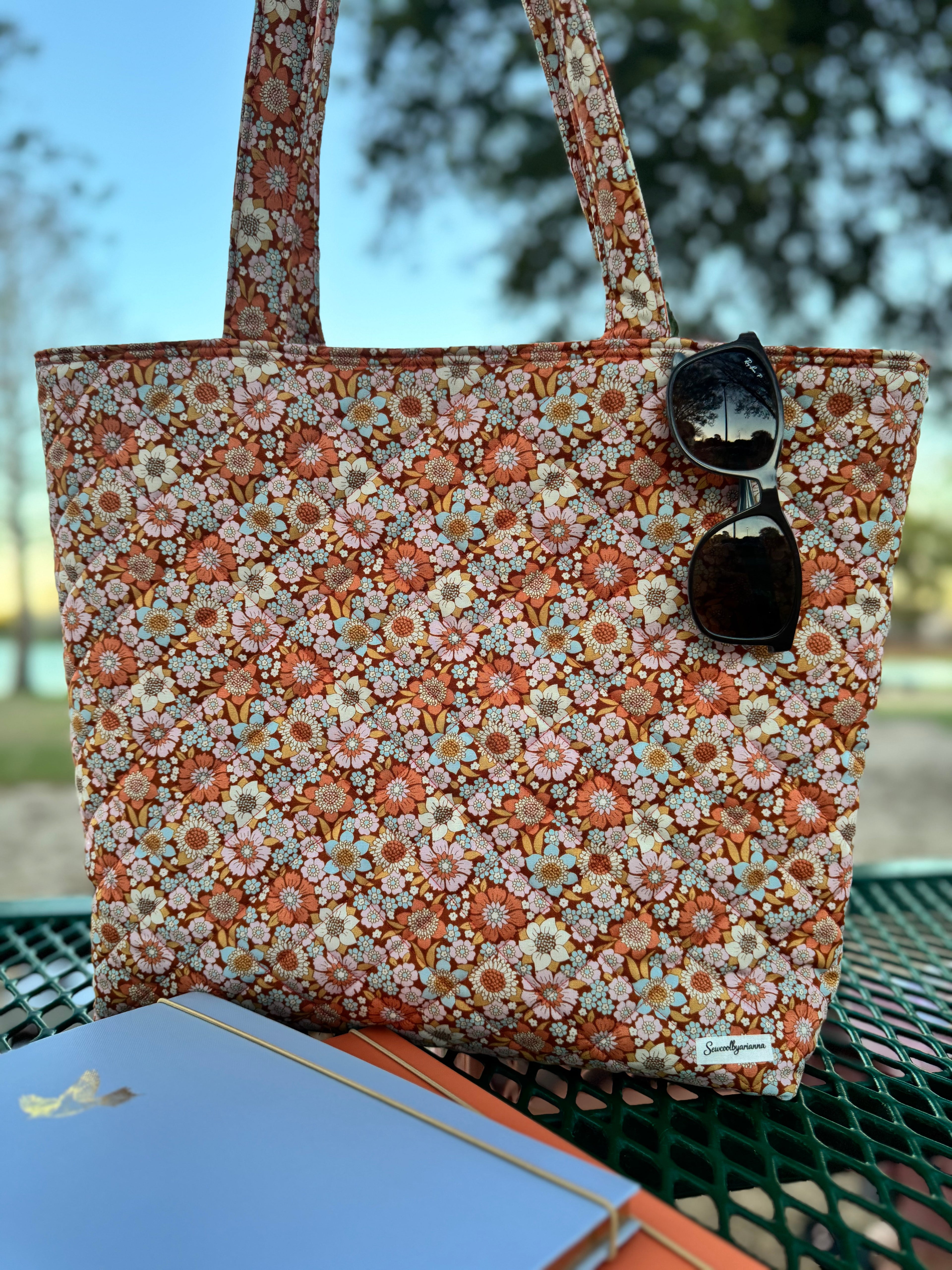The Wallflower Everyday Tote – Sunset