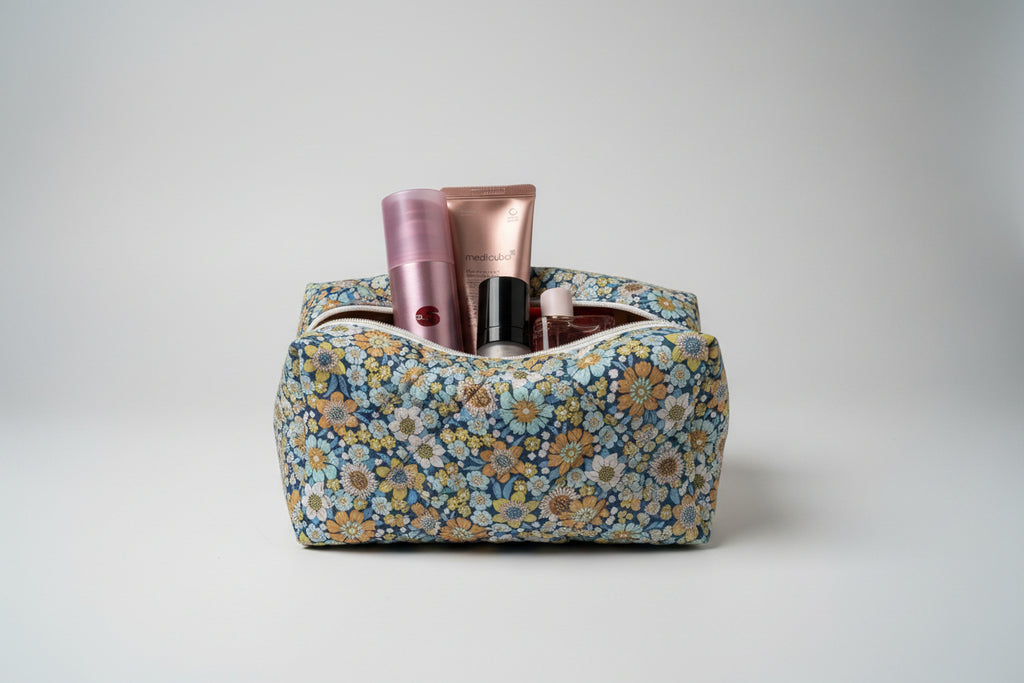 The Wallflower Everyday Pouch- Seaside